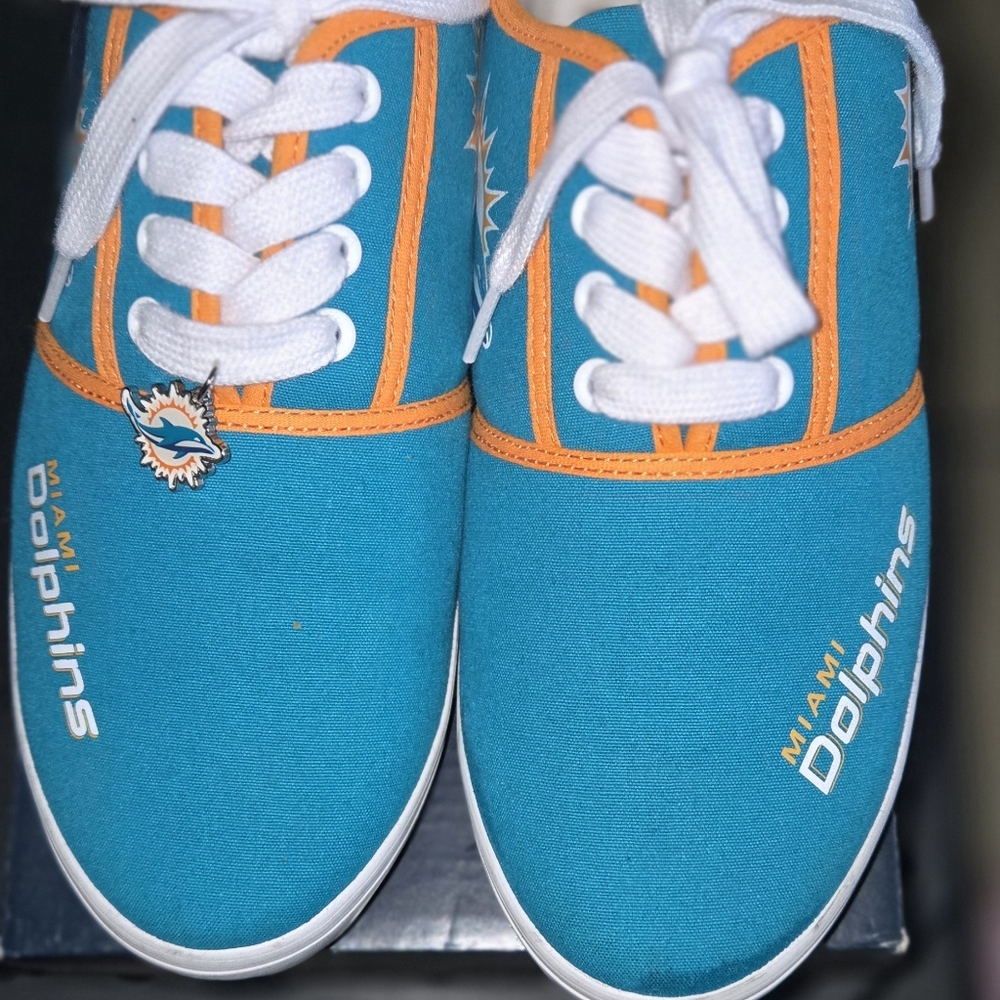Women's Sneakers